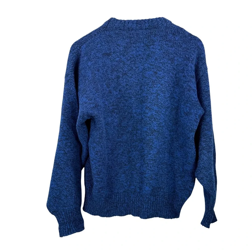 VTG Royal Knight Sweater sz M Blue Snowflake Wool Blend Vintage USA preppy